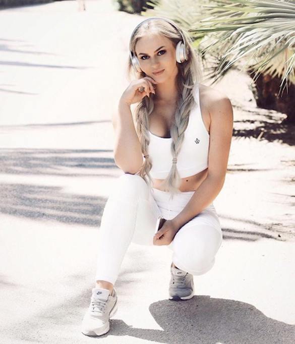 anna nystrom горячие фото (114)