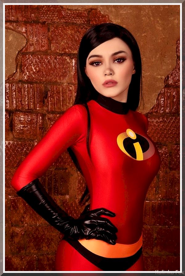 kalinka fox смелые и жаркие косплей фото в образе виолетты парр (из суперсемейки) (29)