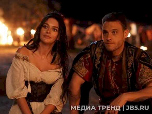 появились первые кадры турецкой версии фильма «холоп» с участием керема бюрсина (15)