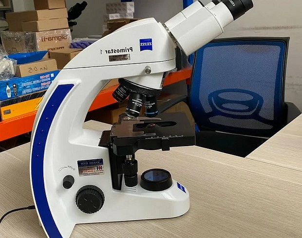 микроскоп zeiss primo star внешний вид