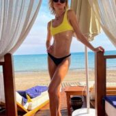 полина гагарина горячие фото: в купальнике и нижнем белье (44)